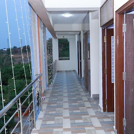 Varun Vihar Kurabala Kota Luaran gambar